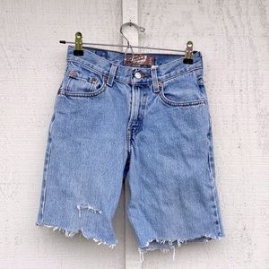 Vintage Levis Shorts 24